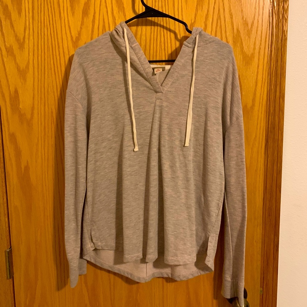 Women’s sweatshirt